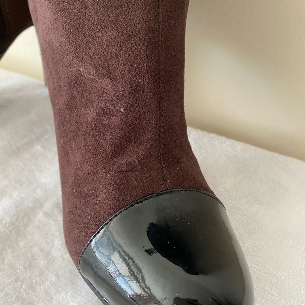 Boot - Picture 5 of 5